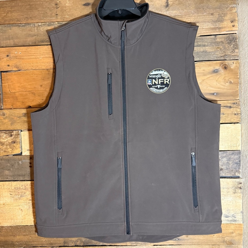 PRORODEO PRCA Wrangler NFR 2023 Soft Shell Vest - Brown Men’s‎ XL